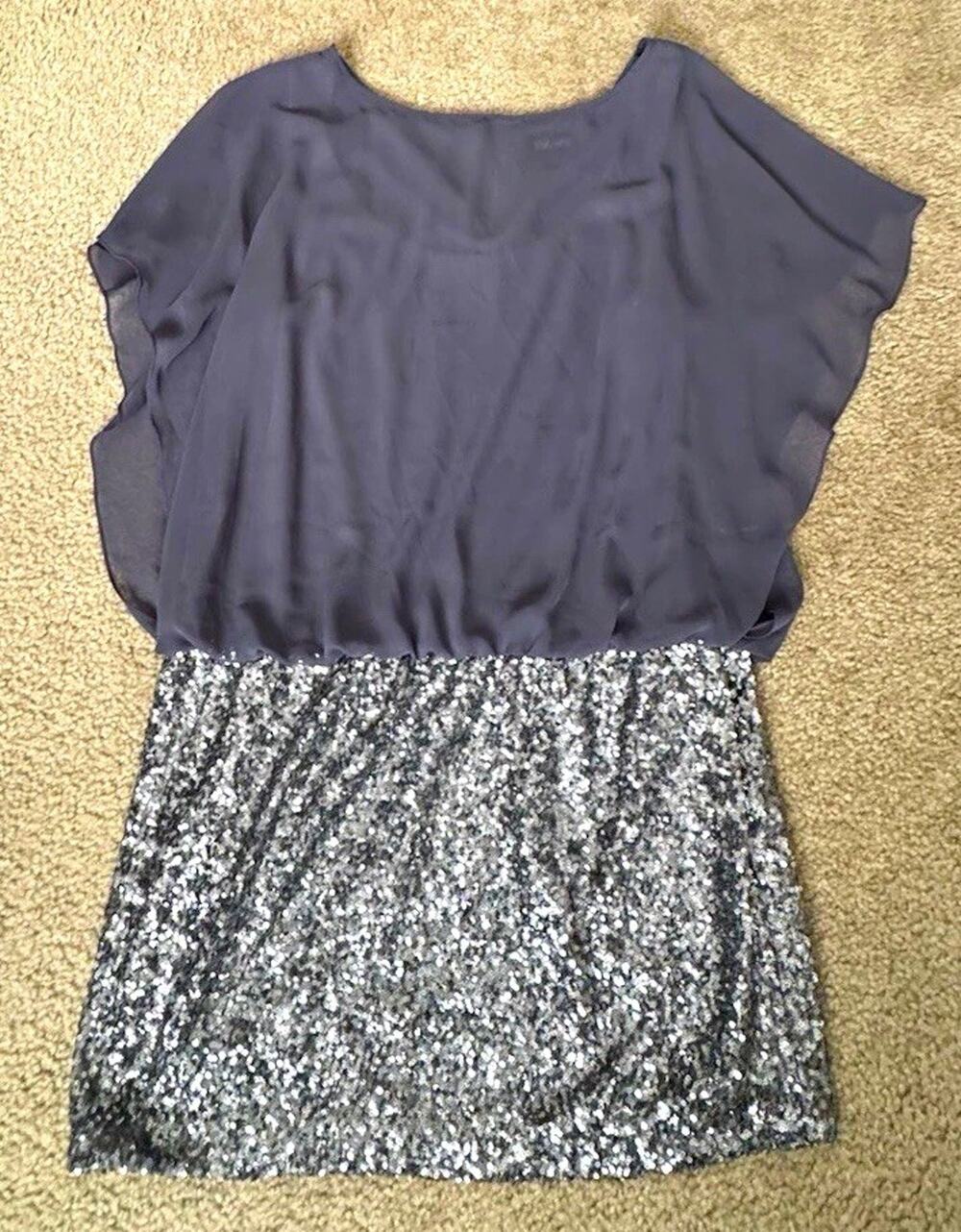 Xscape Womens Size 12 Gray Silver Sequin Mini Dress Flutter Sleeve Cocktail USA